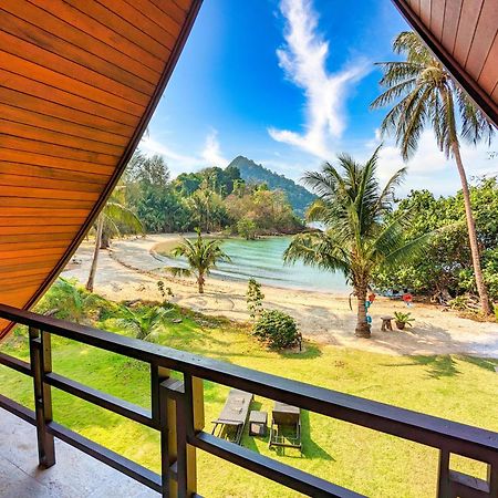 Half Moon Beach Villa - By Kohchangvillas Koh Chang Luaran gambar