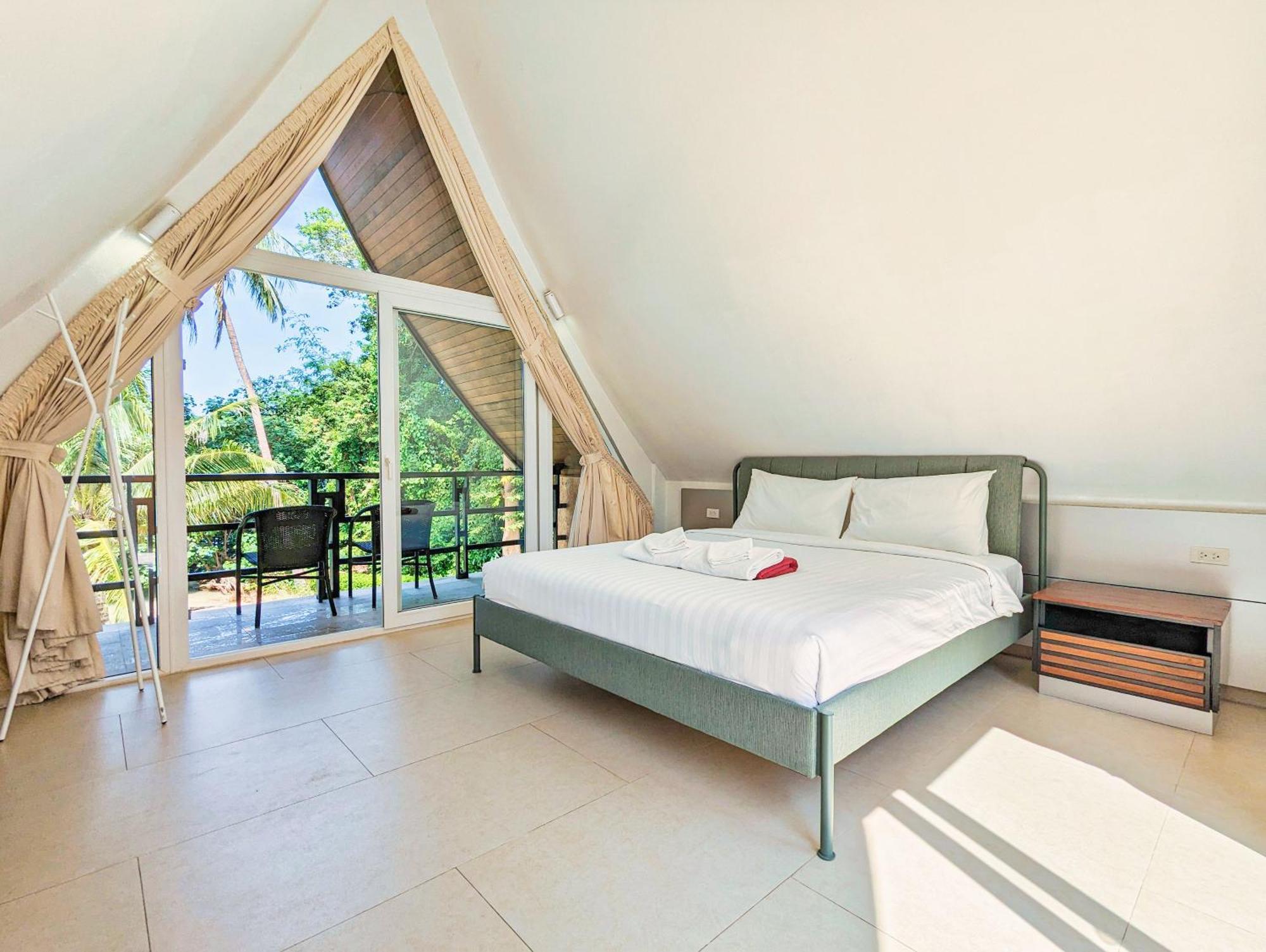Half Moon Beach Villa - By Kohchangvillas Koh Chang Luaran gambar